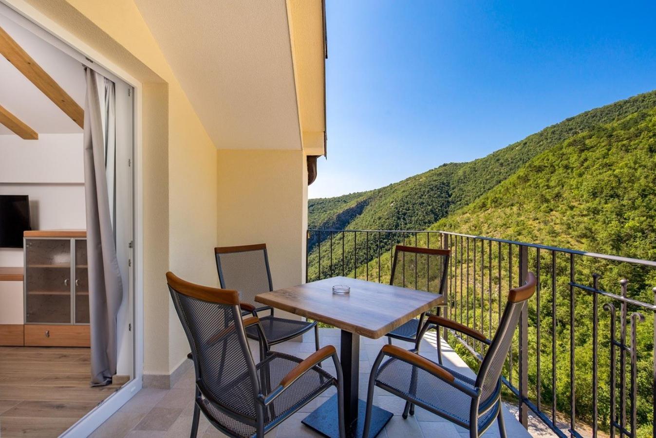 Pansion Villa Betina Lovran Exterior foto